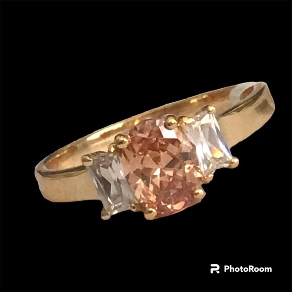 Peach Cubic Zirconia Solitaire Ring Dainty Yellow Gold Plated Size 10 Faux Topaz - Picture 1 of 11